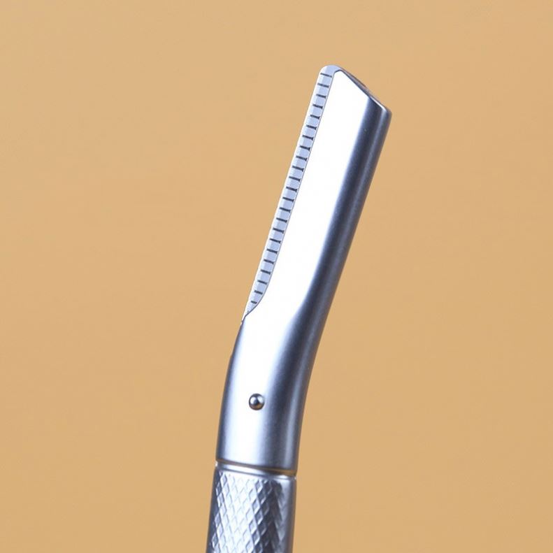 Women's Eco-friendly Metal Handle Eyebrow Razor Kit with Stainless Steel Blade Slanted Blade Ergonomic Design Dermaplaning Tool