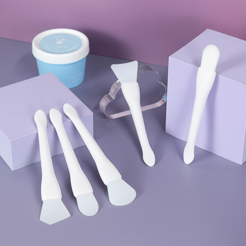 Cosmetic Tools Face Mask Brush Dual Sided Cosmetic Beauty Tool Silicone Facial Mask Brush With Cosmetic Spatula