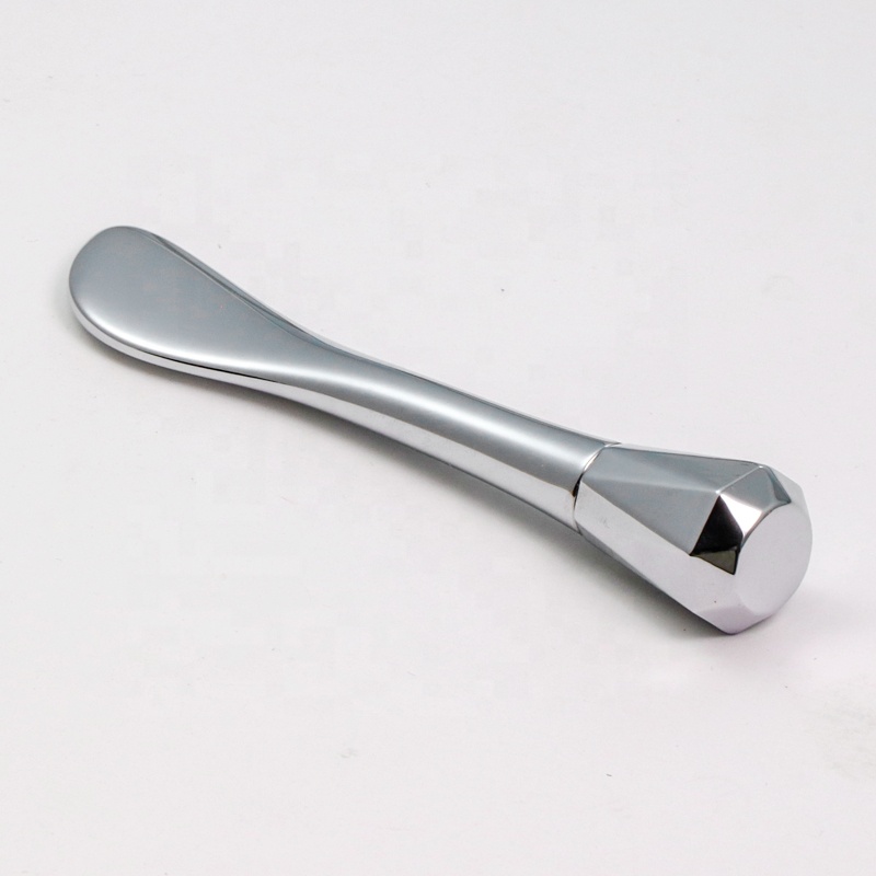 Small Mini Gold Metal Face Lifting Cosmetic Spatula Makeup Tool for Applying Cream or Spreading Products