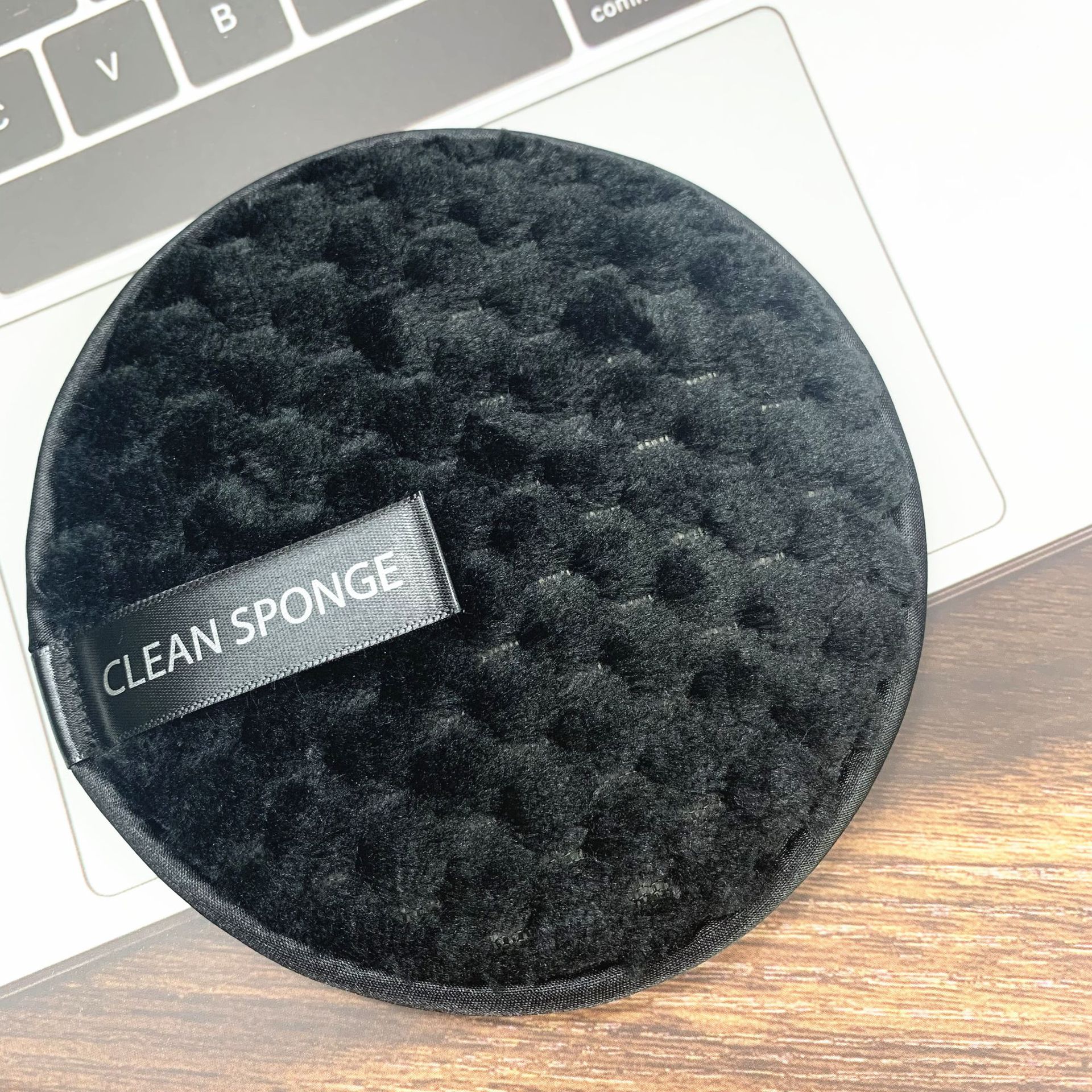 Private Label Wholesale Reusable Facial Makeup Remover Sponge Cleaning Pad Lazy Water Face Cleansing Puff