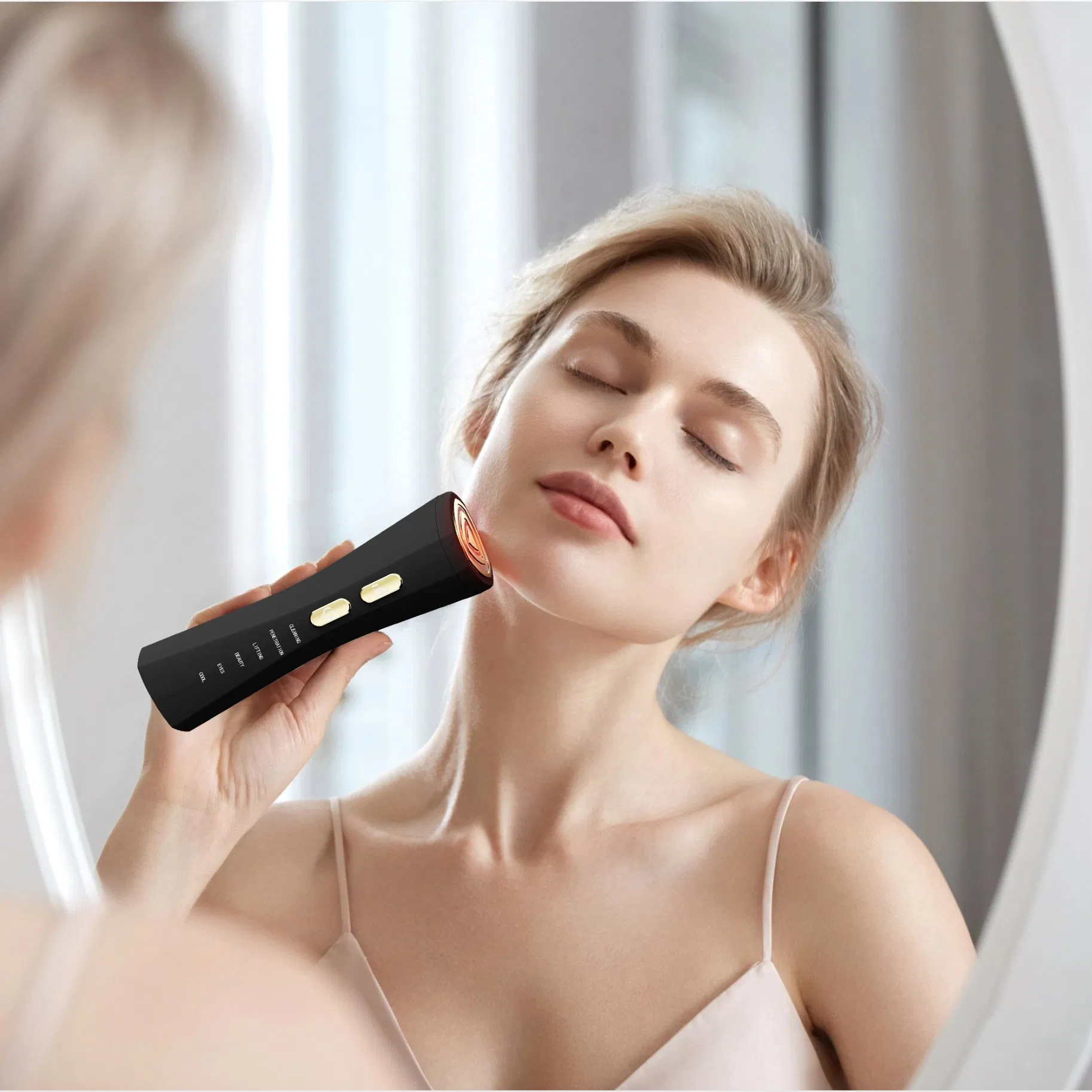 Handheld Electric Beauty Instrument Multifunctional Pattern and Effect RF Skin Tightening Collagen Booster RF Device