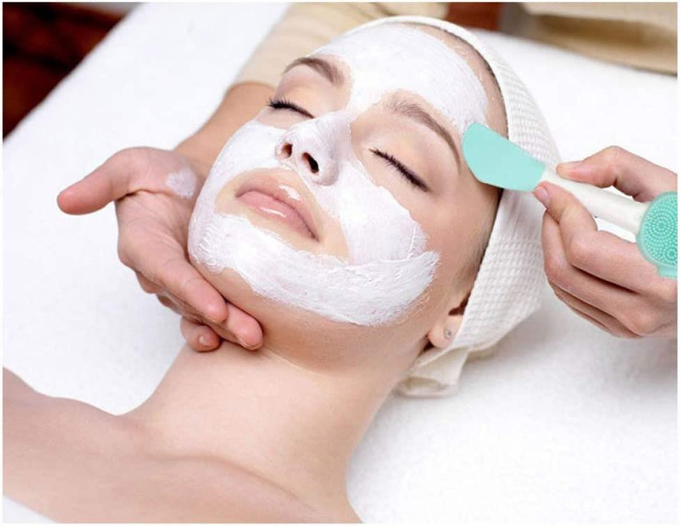 Soft Silicone Facial Cleansing Brush Face Skincare Scrubber Handheld Face Scrubber for Deep Gentle Exfoliating