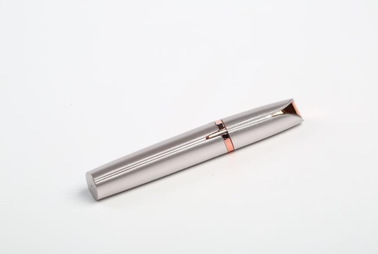 Eyebrow Trimmer