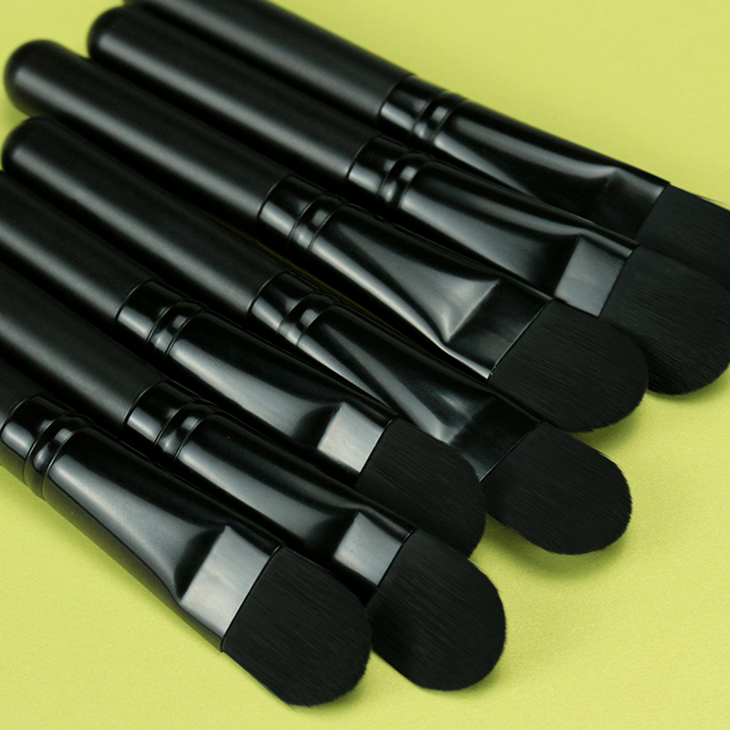 Face Mask Brush Flat Soft Hair Facial Cleansing Skin Care Blender Foundation Applicator Concealer Brush Beauty Makeup Tool