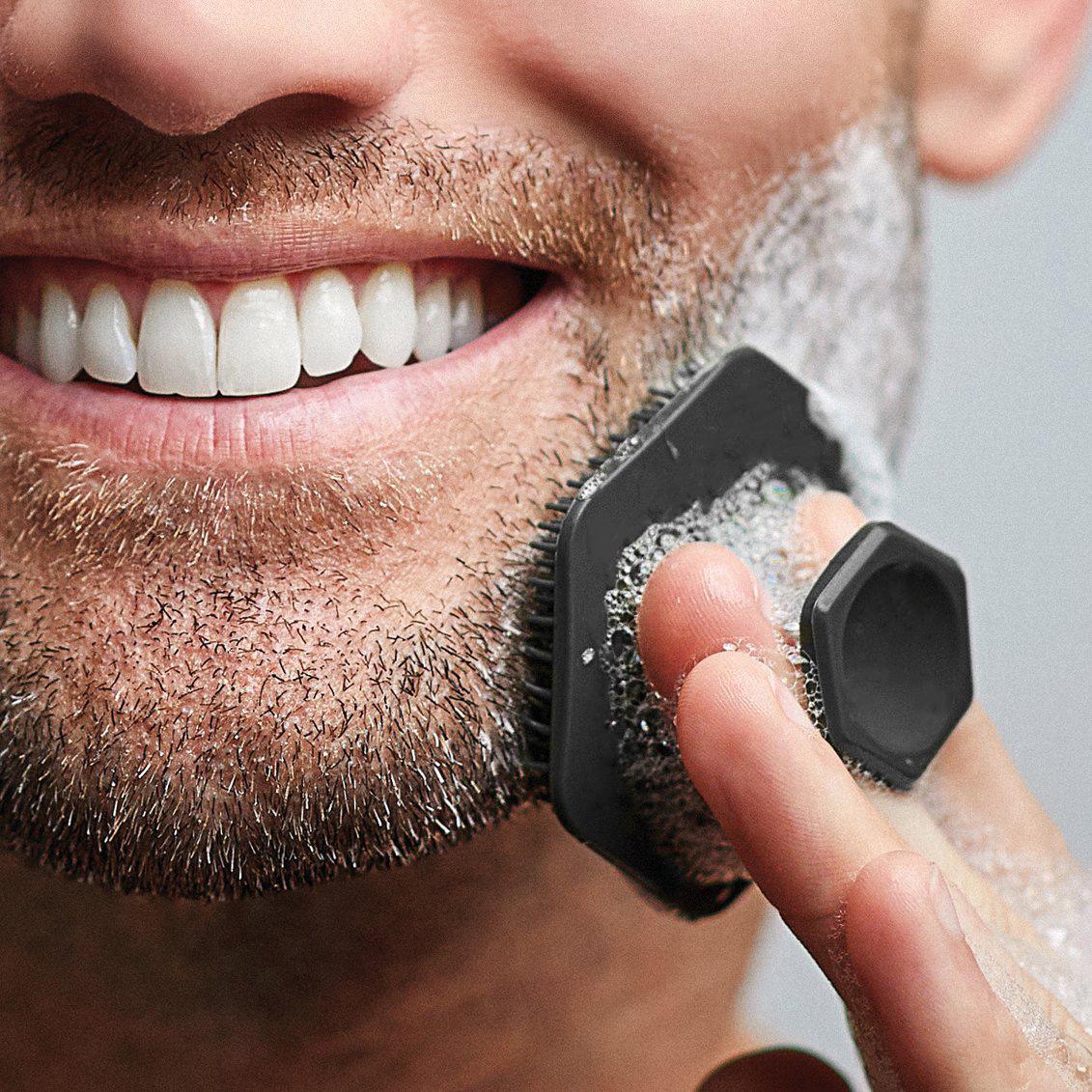 Silicone facial brush 1
