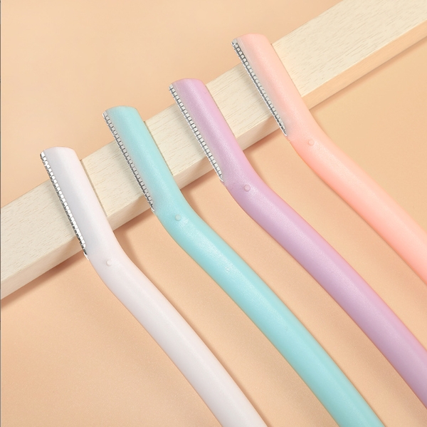 Eyebrow Trimming Kit 5