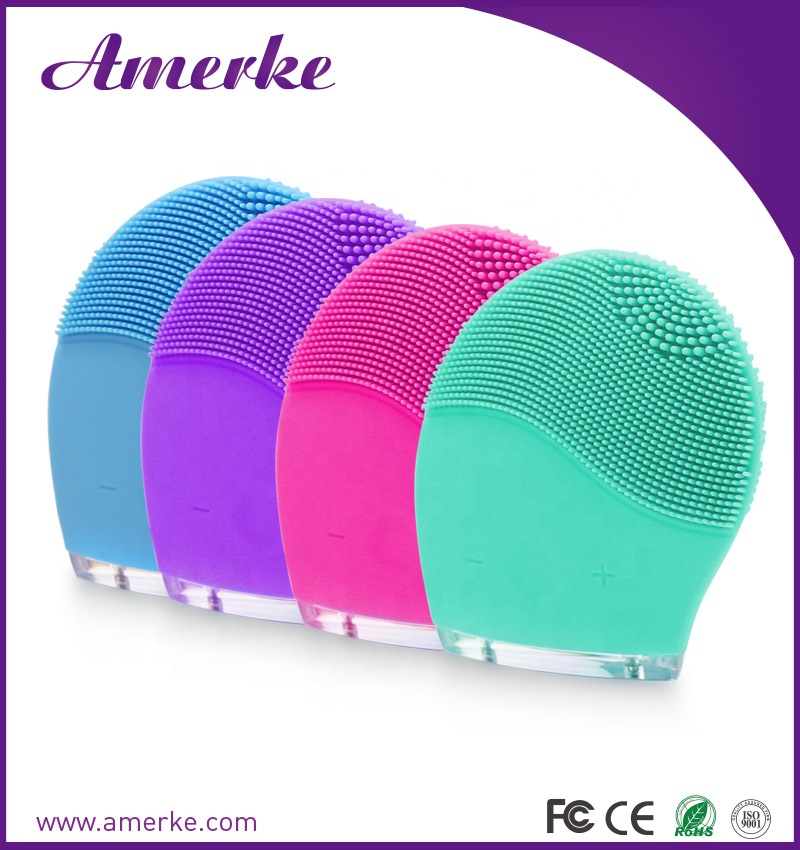 Hot Selling Rechargeable Facial Cleansing Brush Massager Beauty Personal Care Exporter Keywords for the English Language