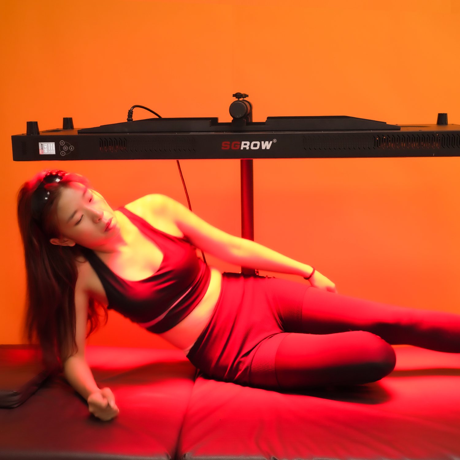 Sgrow Horizontal 630nm 660nm 810nm 830nm 850nm Pain Relief Full Body Near Infrared Led Red Light Therapy Device Panel Bed