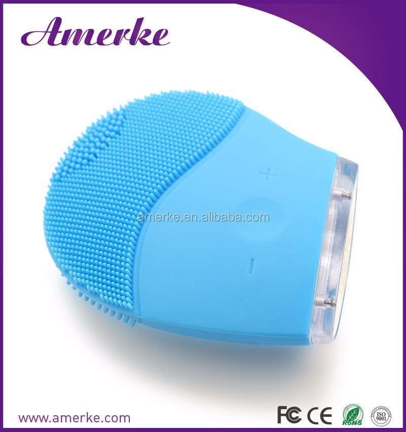 Cleansing Brush View 3