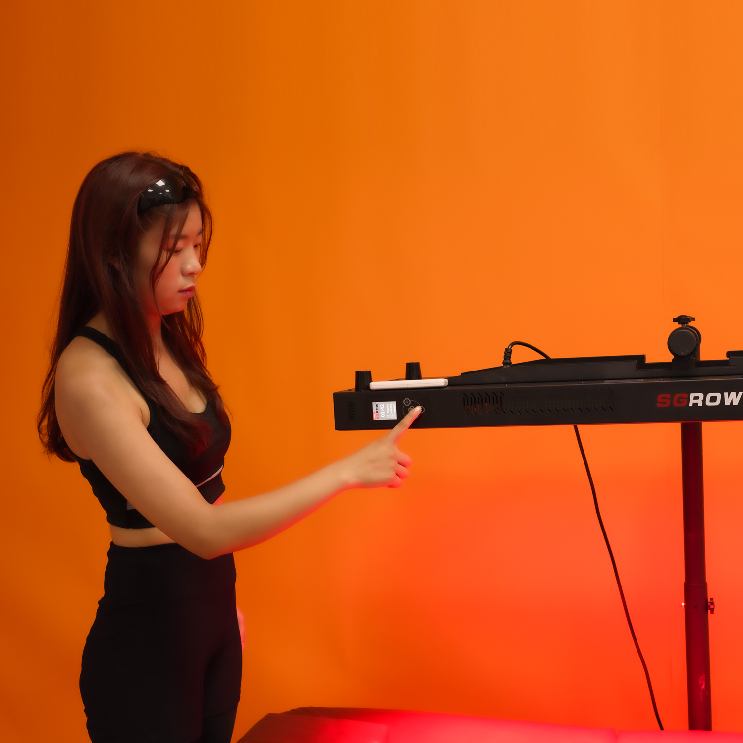 Sgrow Horizontal 630nm 660nm 810nm 830nm 850nm Pain Relief Full Body Near Infrared Led Red Light Therapy Device Panel Bed