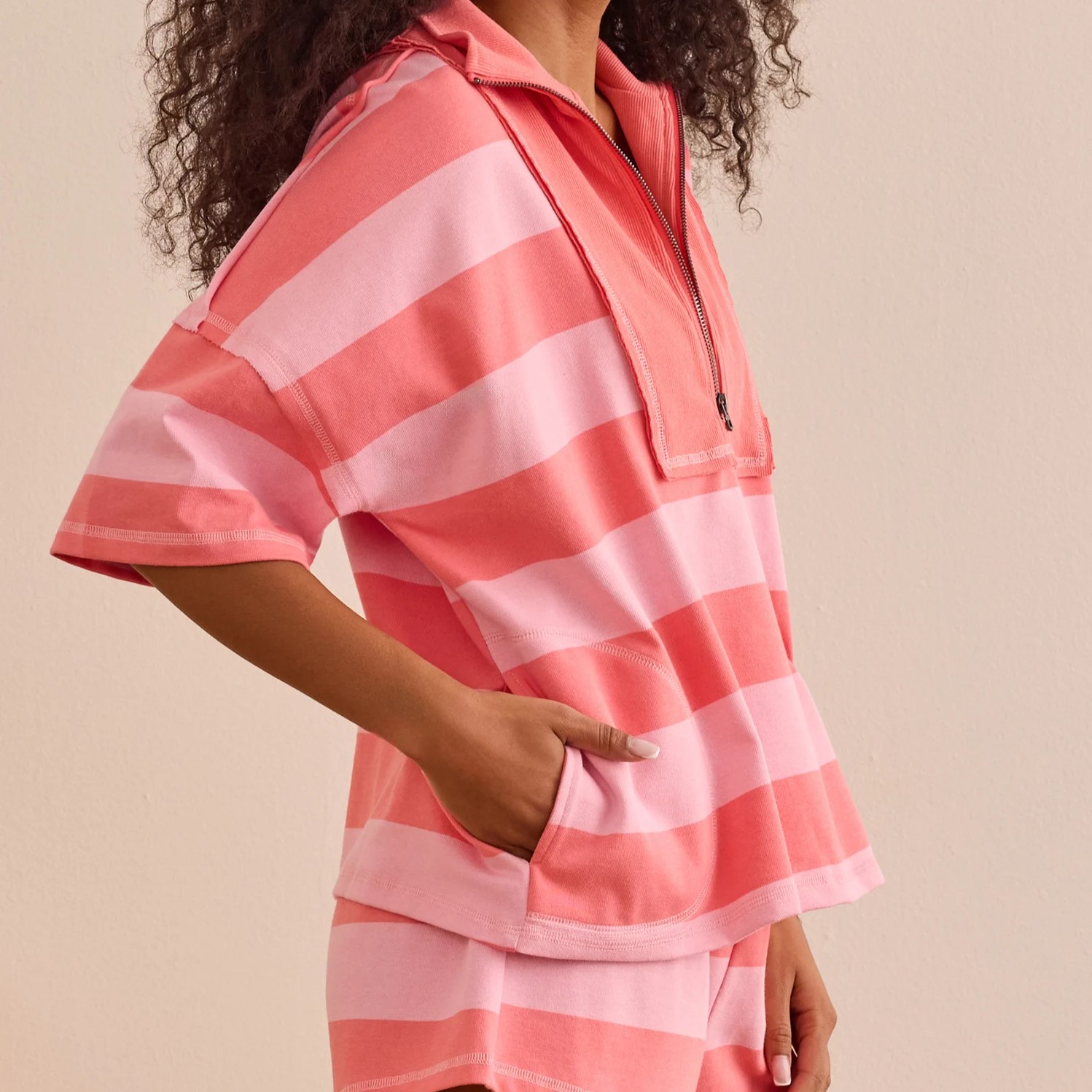 Custom Women's Striped Terry Quarter Zip Loose Two Piece Set Short Sleeve Top Drawstring Shorts Loungewear Set Manufacturer