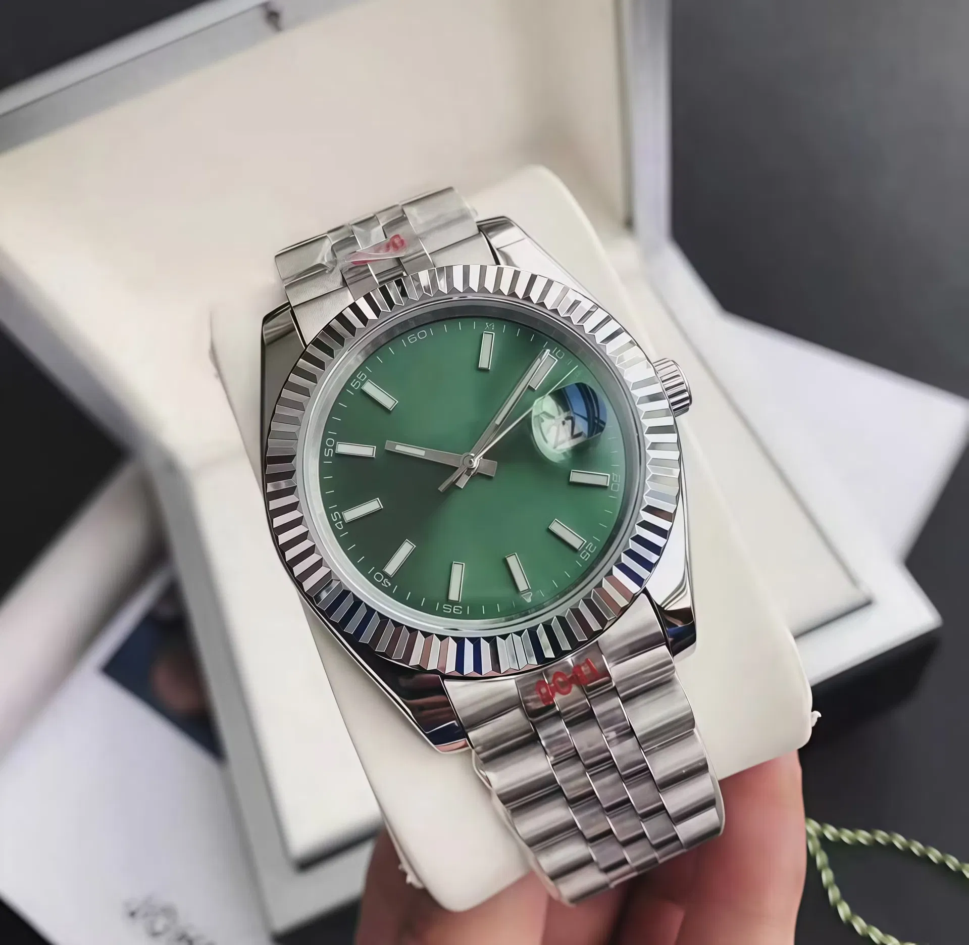 Watch Display 2