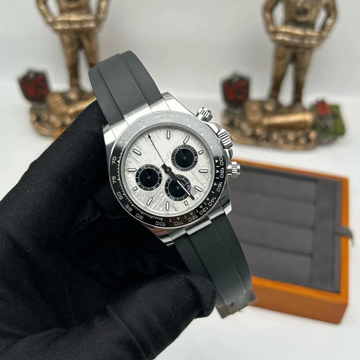 Factory Super Clone Dandong 4131 Movement 904 L Stainless Steel Sapphire Crystal Glass Mirror Wholesale Watch