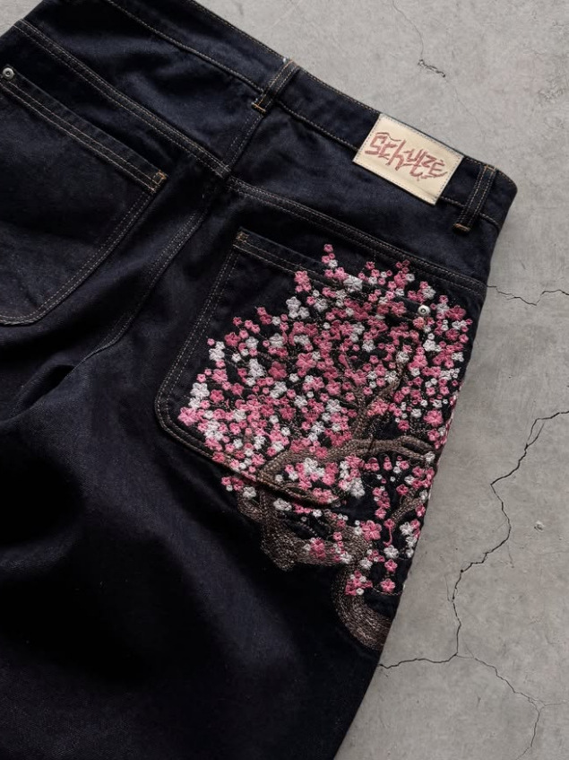 Customized European and American Retro Plum Blossom Embroidery Mid-waist Quick-drying Denim Casual Women's Straight-leg Jeans