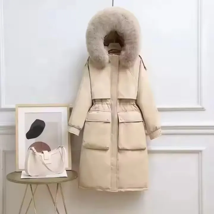 High-Quality Winter Coat for Women with Elegant Design