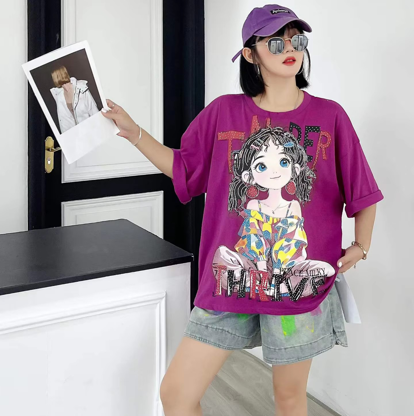 Women's 200GSM Cotton Anime Rhinestone Kawaii Cartoon Diamond Design Breathable Knitted Casual T-Shirt High Quality Heavy