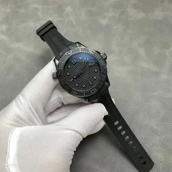High-Tech Carbon Fiber Watch