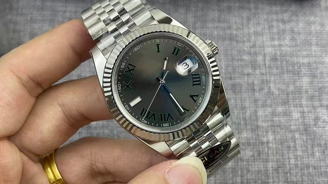 Clean Factory Wholesale 5AAA Super Clone Quality 3235 Movement Luxury Watch
