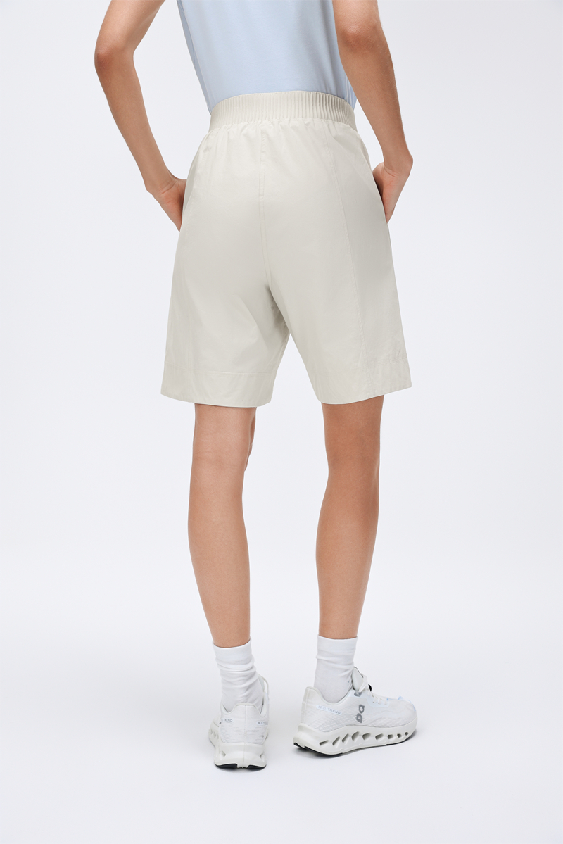 Yoga Short Pants Display 2