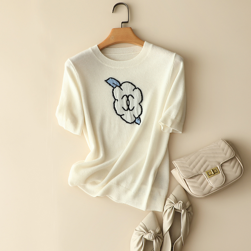 Ladies Short Sleeve Knit Shirt Women's T-shirts Embroidered Flower Embroidery Custom T-shirts for Women