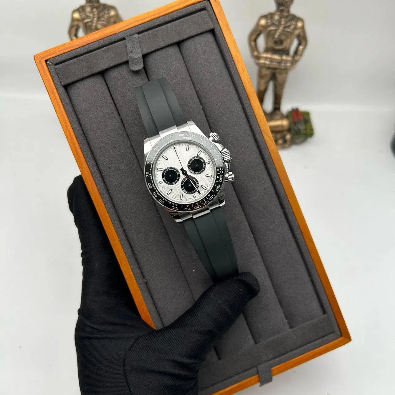 Factory Super Clone Dandong 4131 Movement 904 L Stainless Steel Sapphire Crystal Glass Mirror Wholesale Watch