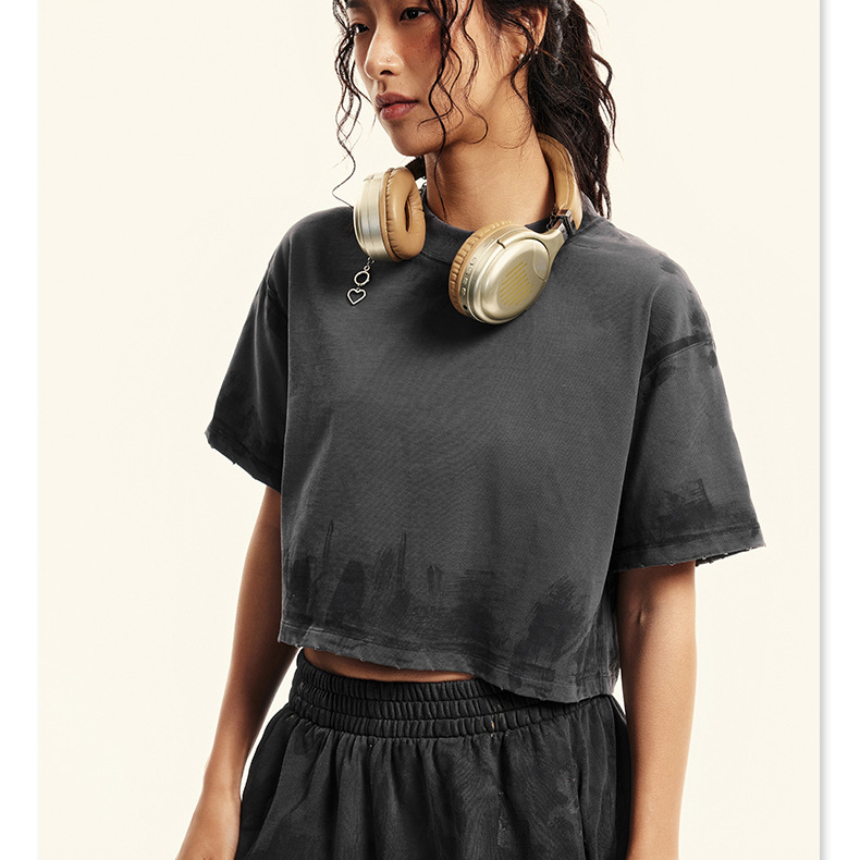 Wholesale Streetwear Heavy Cotton Custom Brush Printing Vintage Stone Washed Women's Distressed Short Length Crop T-shirts