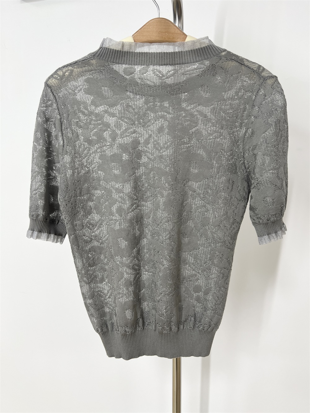 Sweater Spec 3