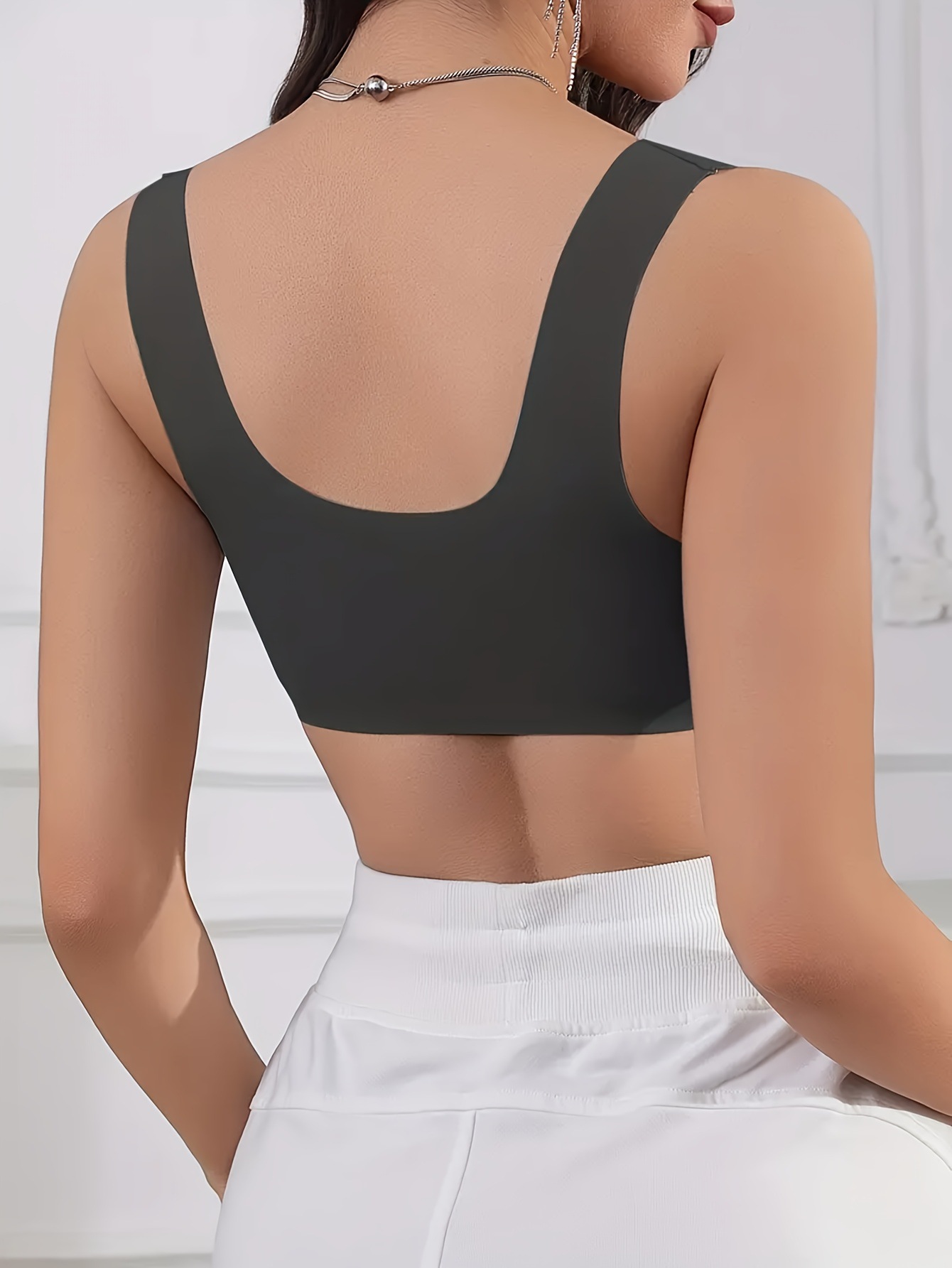 Seamless wireless bra detail 5