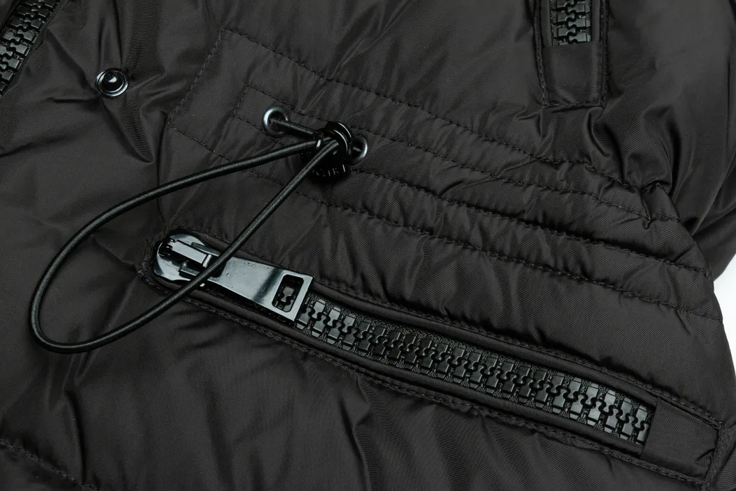 Factory Wholesale Women′ S Winter Warm Down Coat