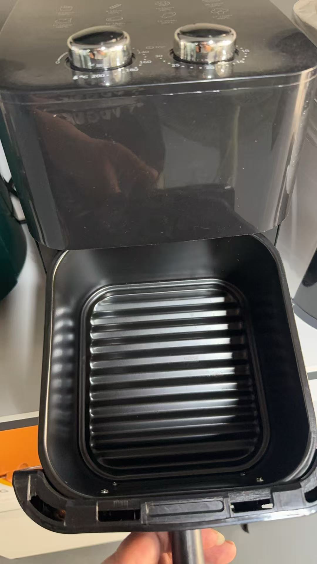 Wholesale Classic Square Plastic 3.5L Intelligent Electric Air Fryer with Mechanical Knob Control
