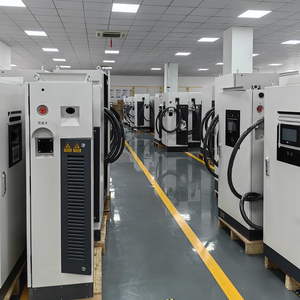 China Ocpp1.6j New Energy Fast DC Commercial EV Charger 240kw 480kw 720kw CCS2 Electric Car DC Charging Station Manufacturers, Supplier