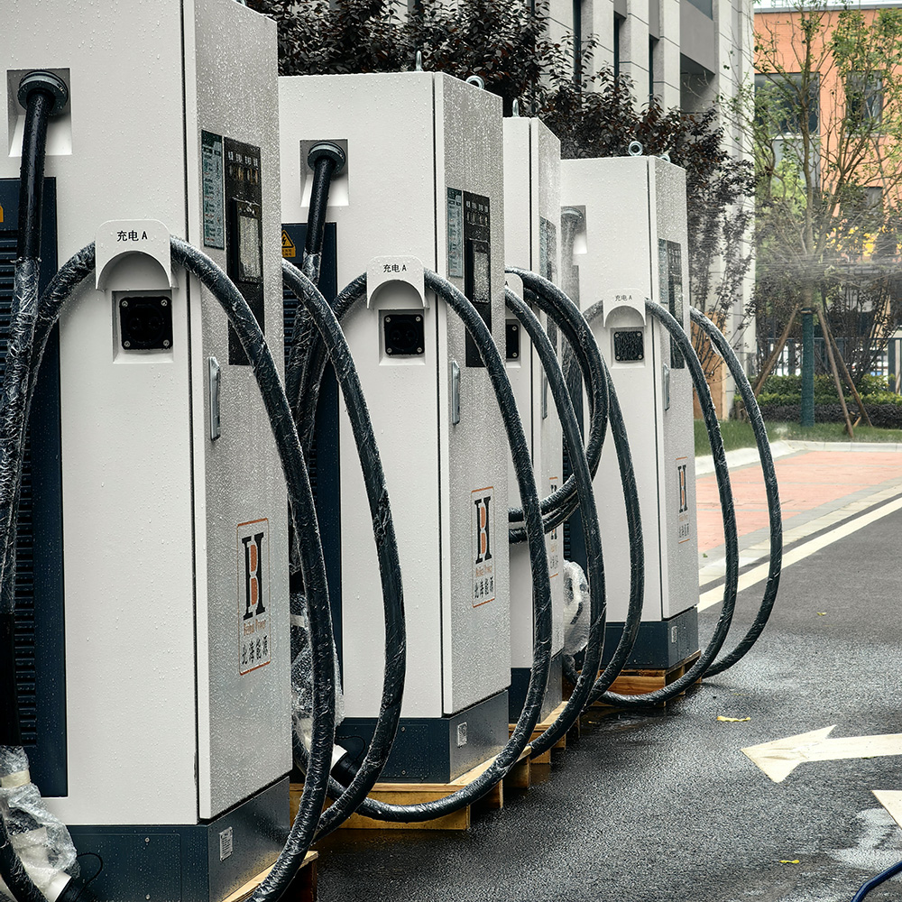 Wholesale High Quality 120kw 380V DC Single Gun EV Fast Charger CCS2 New Energy DC Charging Station Manufacturers, Suppliers