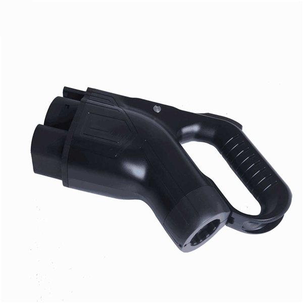 China 150A 200A 250A 350A CCS1 DC Fast Charging Plug CCS TYPE 1 Electric Car Charger Gun for U.S. Charging Standards Automotive Supplier, Factory