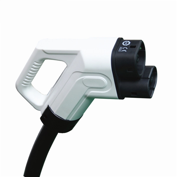 China 400A CCS 2 Charging Plug Liquid-Cooled Charging Gun Electric Car DC Fast Charger CCS2 Plug 360KW DC Fast Charging Station Charge Connector Supplier, Factory