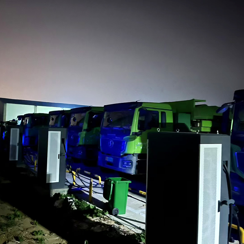 Wholesale Factory Price High-Efficiency Electric Vehicle Charger 120KW DC Fast EV Charging Station Level 3 Electric Car Charger for Taxi/Bus/Truck Manufacturers, Factories