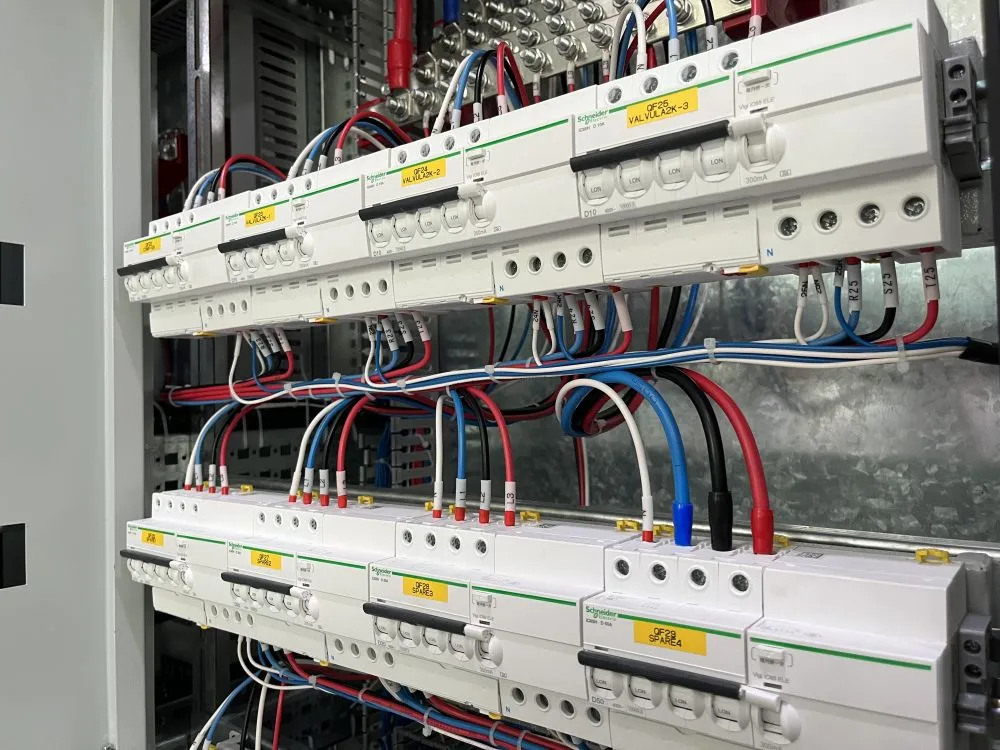 Caixa de Controle de Guindaste Industrial Inversor Elétrico de Frequência Preço de Fábrica