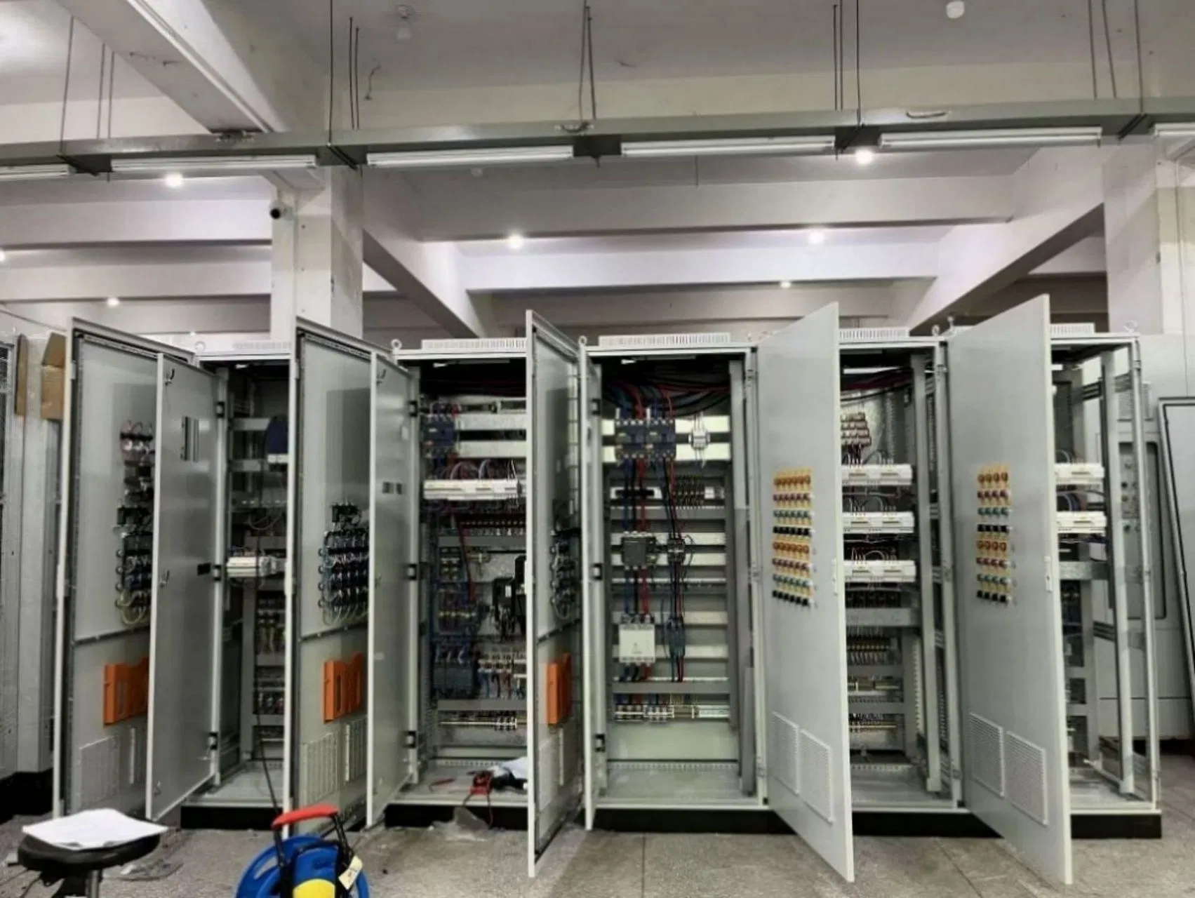 Caixa de Controle de Guindaste Industrial Inversor Elétrico de Frequência Preço de Fábrica