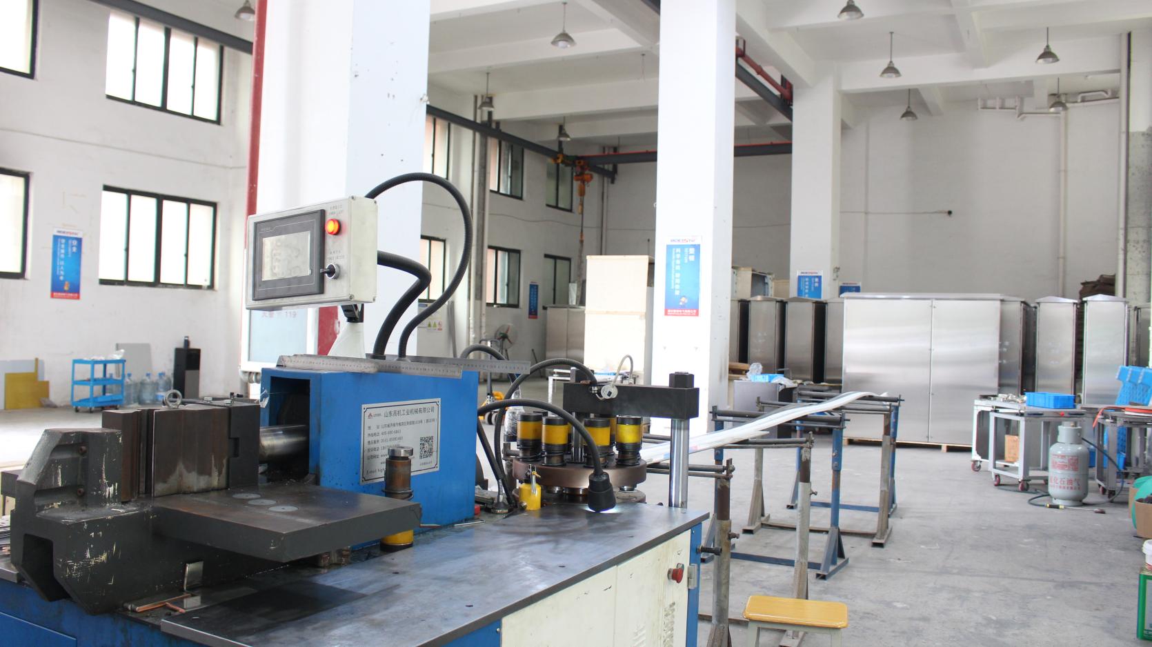 Zhejiang Bekah Power - Maquinário de Corte Industrial (Cutting machine)