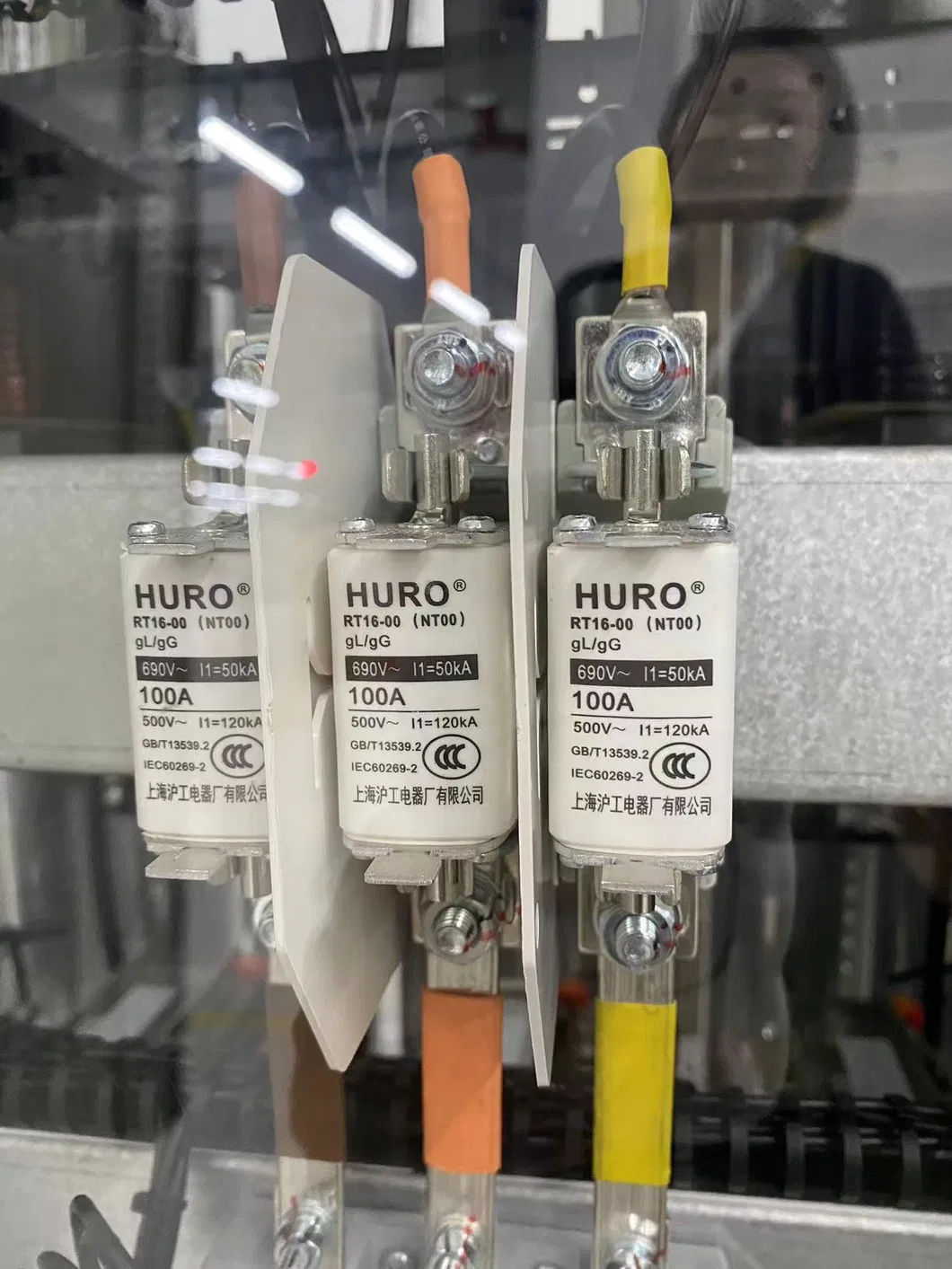 Painel de Controle de Banco de Capacitores de Baixa Tensão para Correção do Fator de Potência