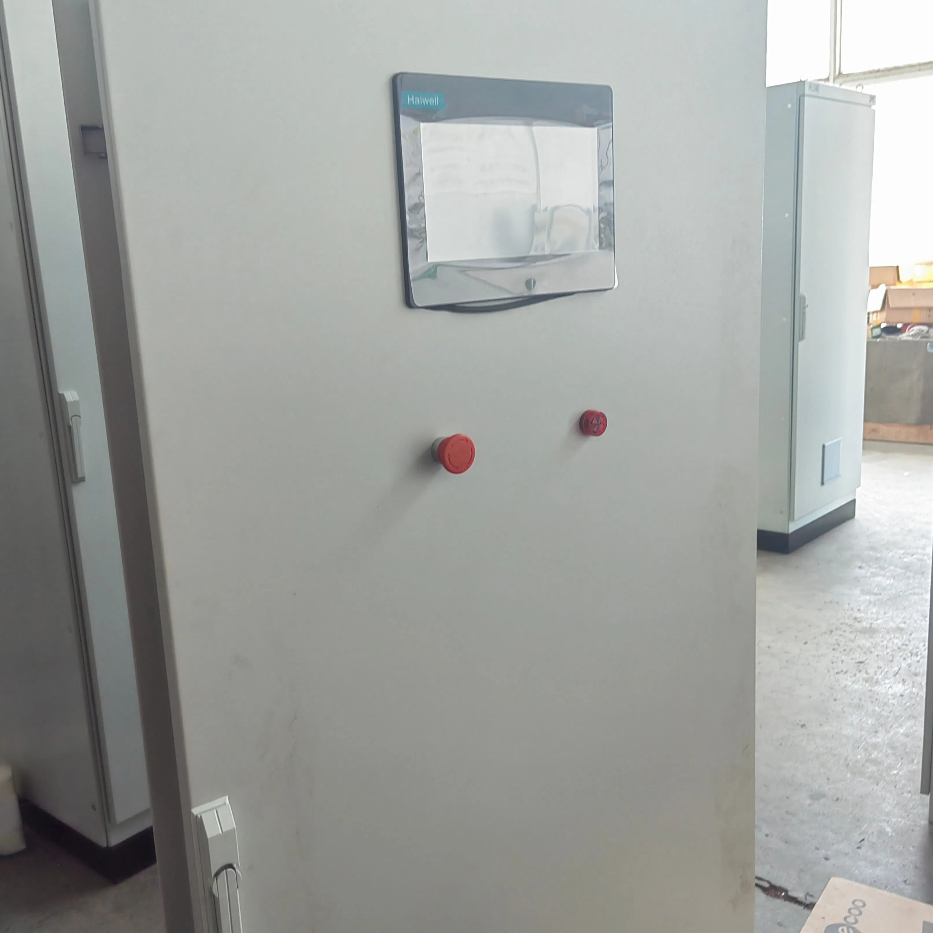 Caixa de PLC em Aço Inoxidável para Indústria de Alimentos e Bebidas com Resistência à Corrosão e IP66 Classificação