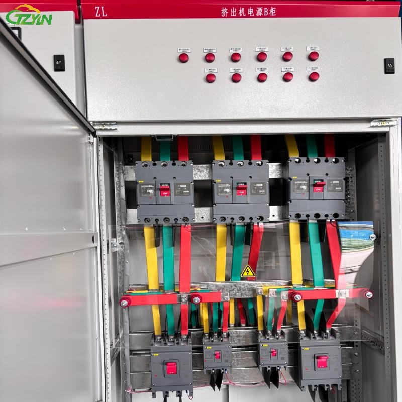 Conjunto Completo de Painéis Elétricos de Distribuição de Energia Industrial