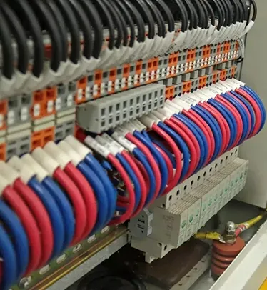 Painel Elétrico Industrial para Redes de Distribuição