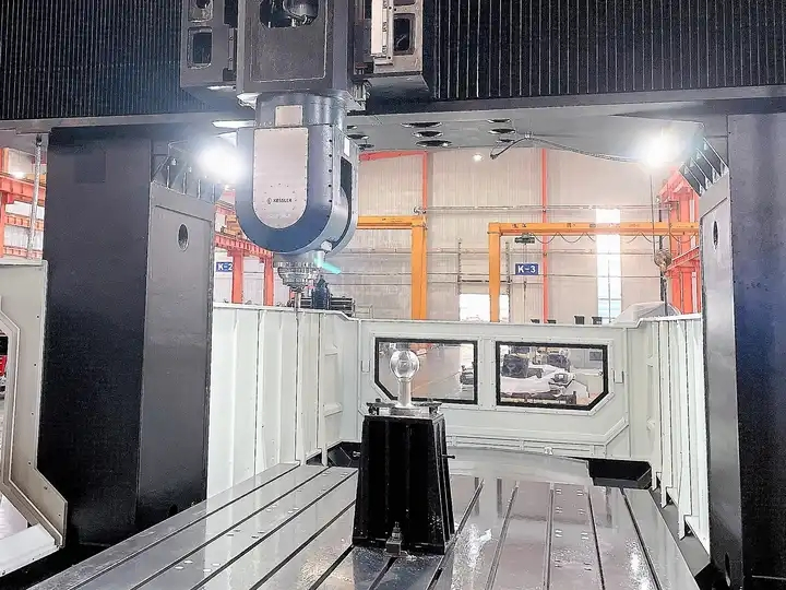 Centro de Maquinagem Gantry de Alta Resistência com Tecnologia de 5 Eixos