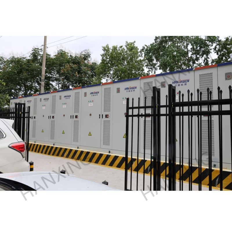 LiFePO4 بطارية ليثيوم بيس نظام تخزين الطاقة الشمسية 125kw 261kwh بسعر جيد