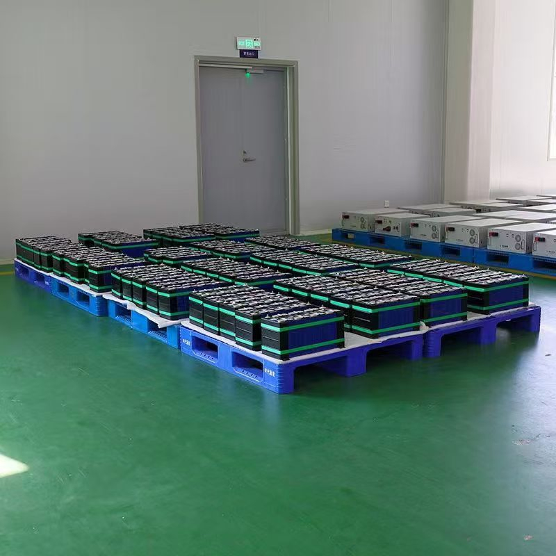 100mwh نظام تخزين الطاقة بالبطاريات الليثيوم الكبيرة الحجم LiFePO4 متصل بالشبكة