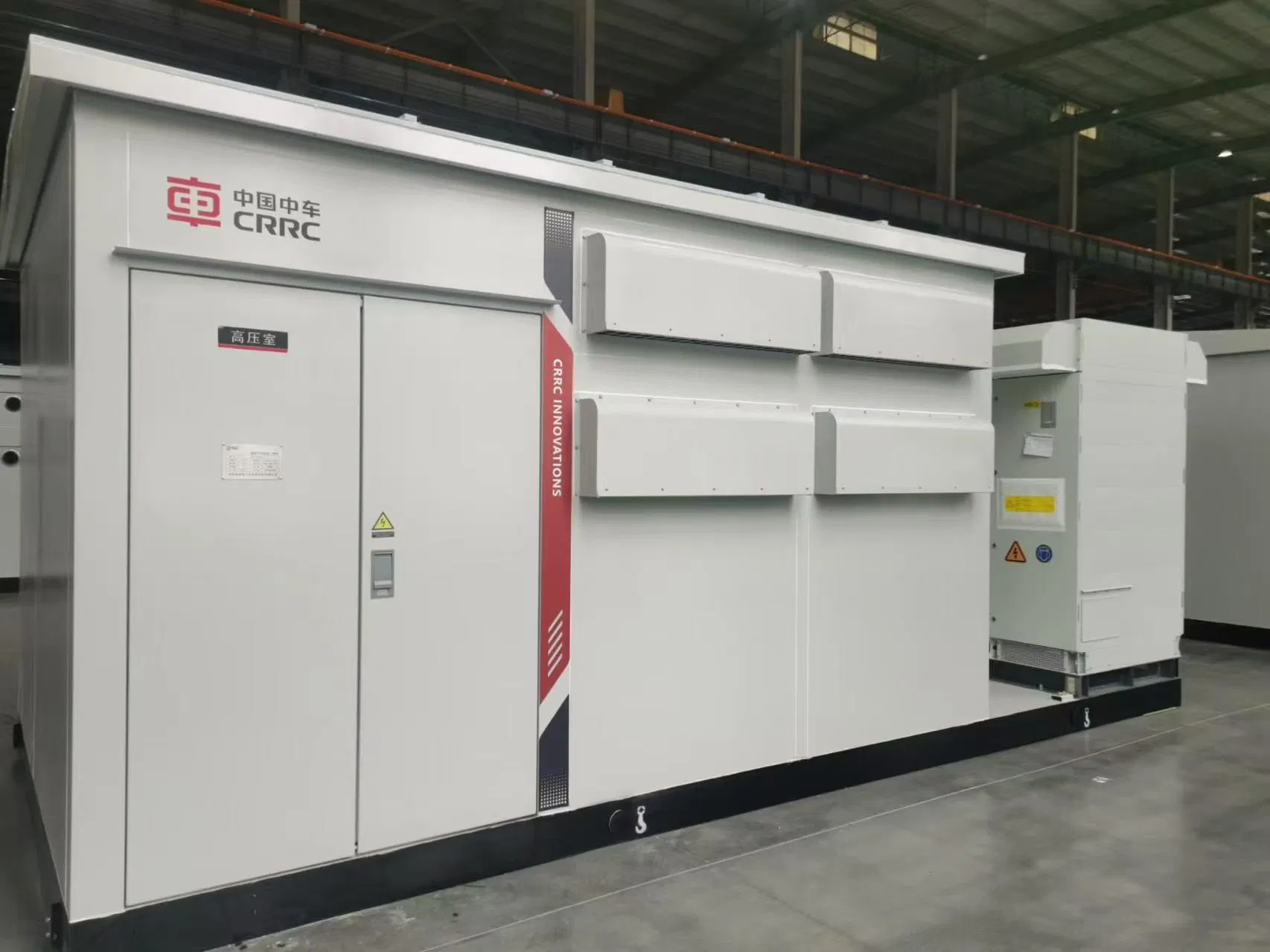 نظام تخزين الطاقة المعبأ القابل للتخصيص عالي السعة (500kWh-2MWh) للتطبيقات الصناعية و على نطاق الشبكة