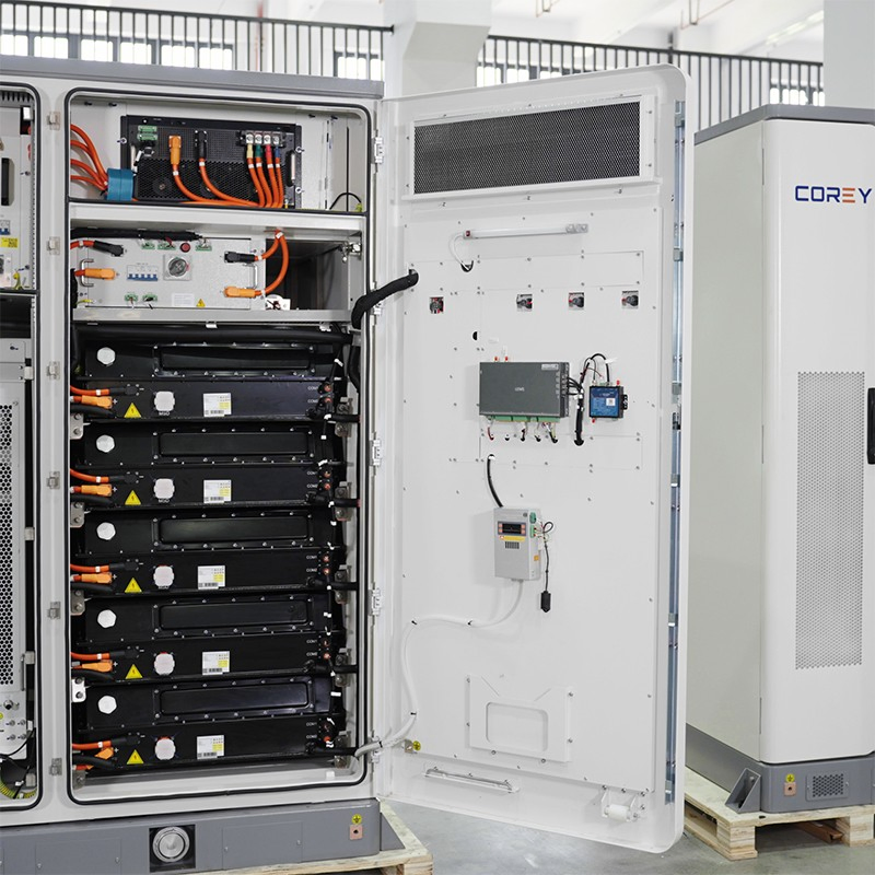 نظام تخزين الطاقة عالي الكفاءة مع شهادة CE من الشركة المصنعة للبطاريات 100kw 215kwh 105kw لتخزين الطاقة التجارية