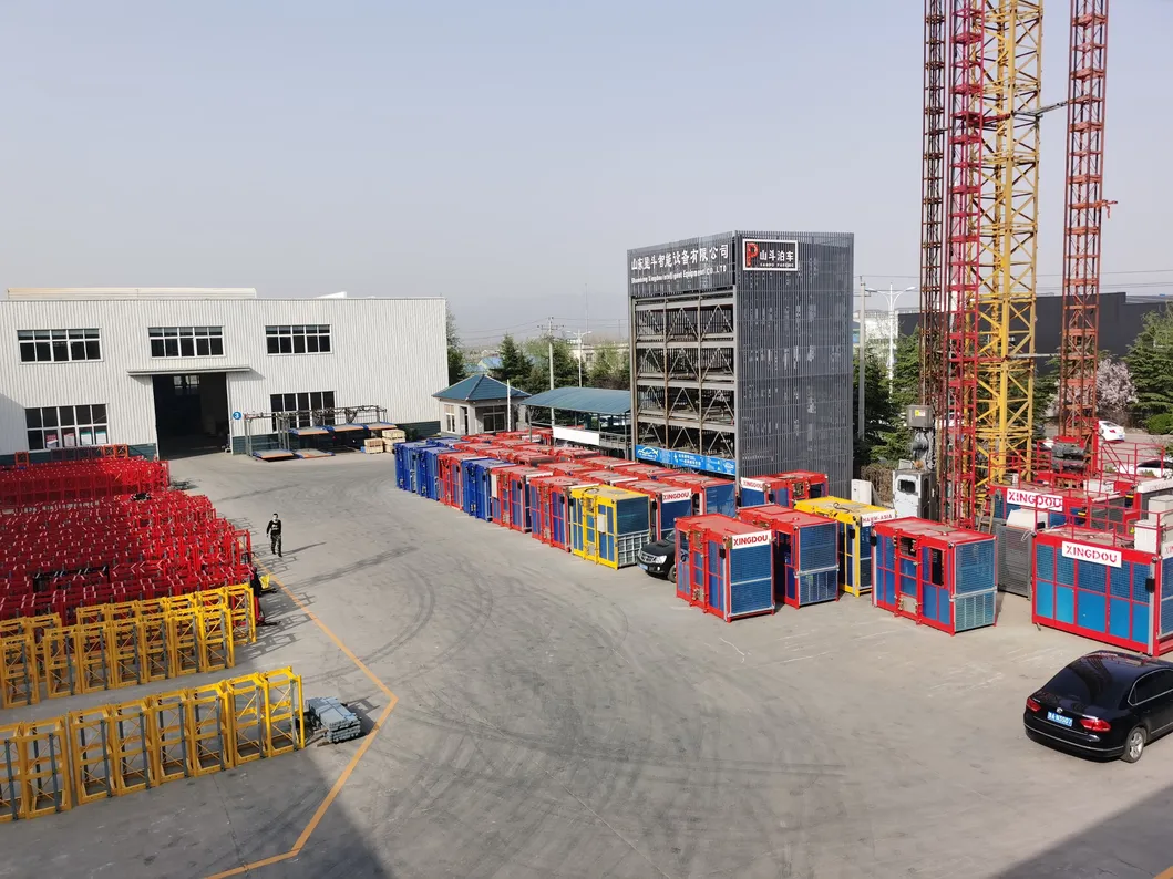 Electric Construction Lift