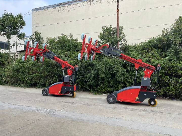 Insulating Glass Vacuum Lift for Window Screen Installation