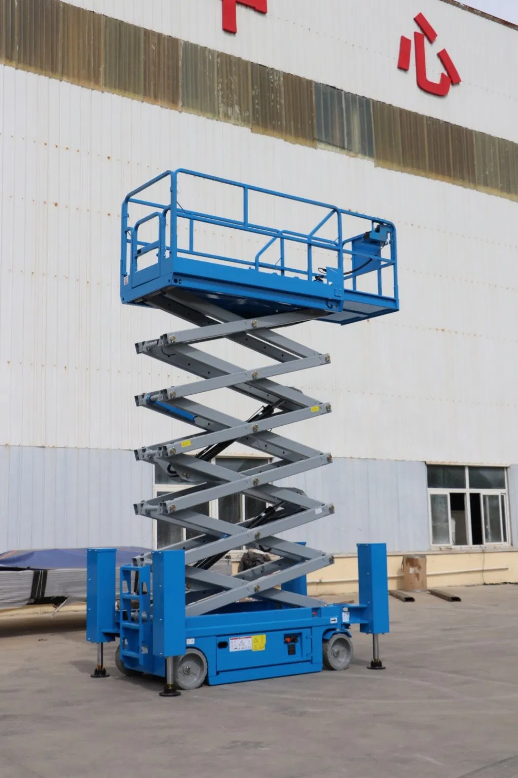 6m Electric Mobile Scaffolding with Chain Wire Rope Foldable Lift Scaffold Mobile Scissor Lift for Construction Gear Motor Hoist 3m Lifting Height